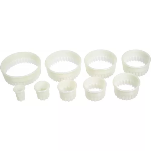 LOT DE 9 EMPORTE-PIECE RONDS CANNELLES LACOR